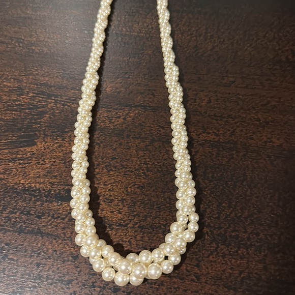 Twisted Faux Pearls - Picture 3 of 3